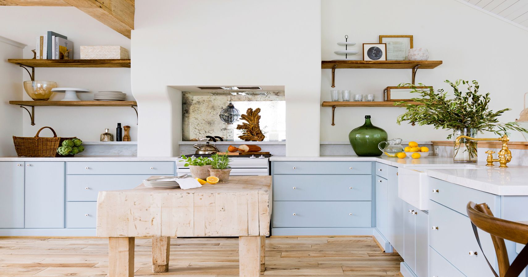 Kitchen Design: Creating a Beautiful and Functional Space