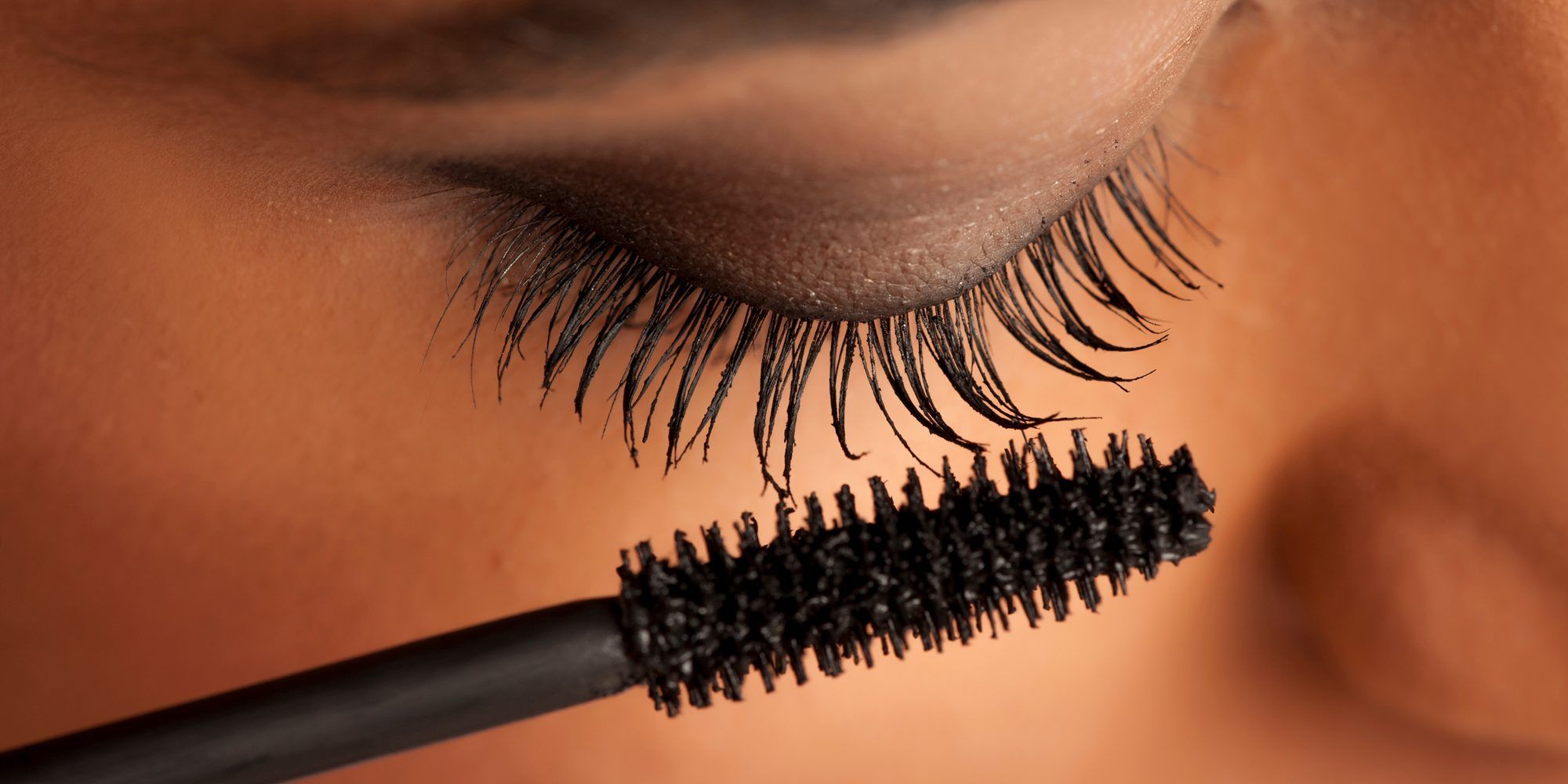 Heres How To Master Applying Mascara Perfectly Reviewthis 2374