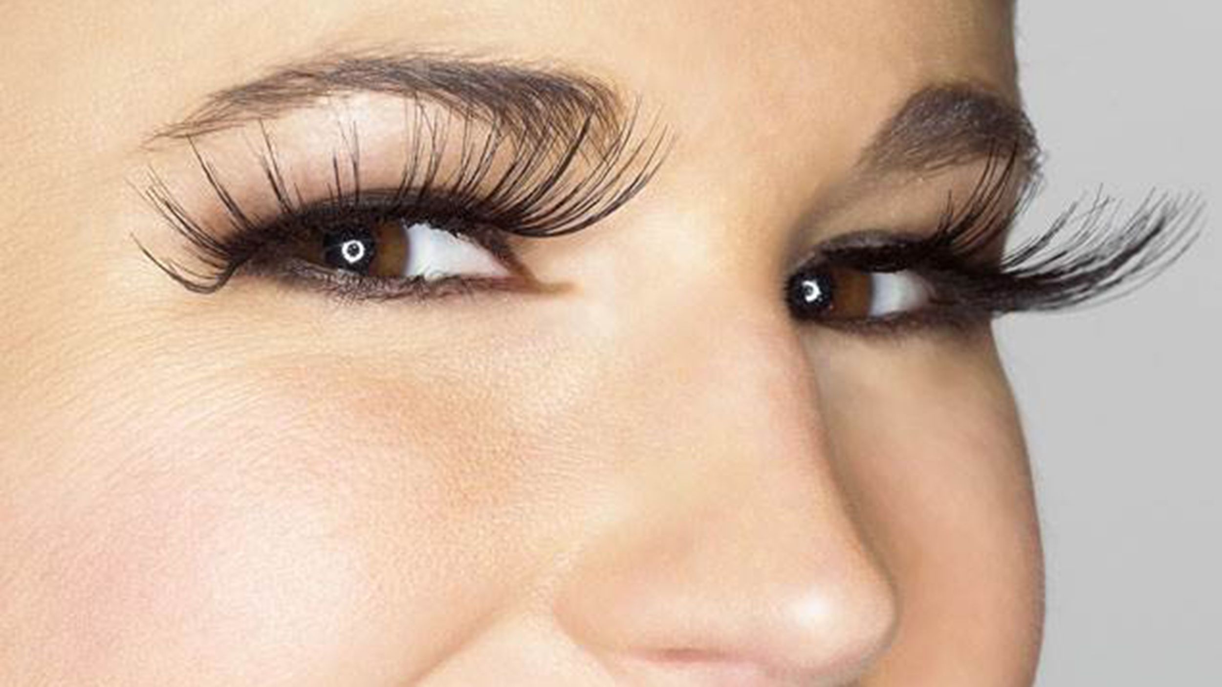 How Much Is Eyelash Curling