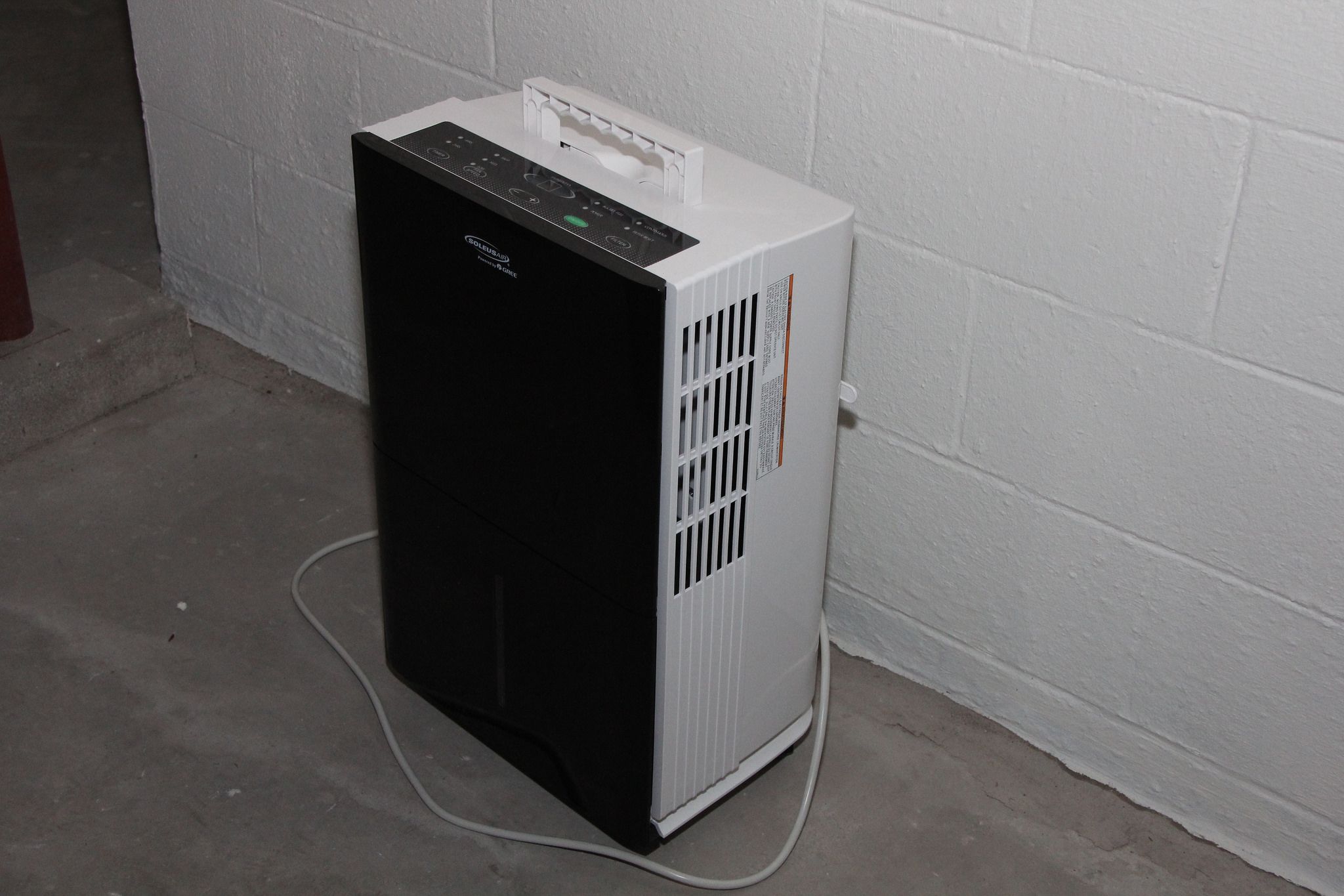 Best Dehumidifier For Basement Bedroom