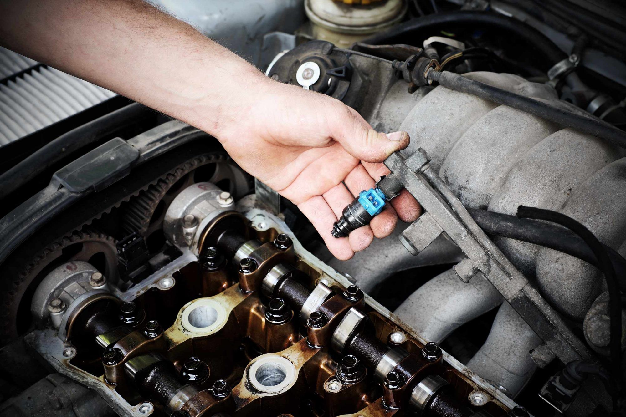 Replacing Your Fuel Injector | ReviewThis