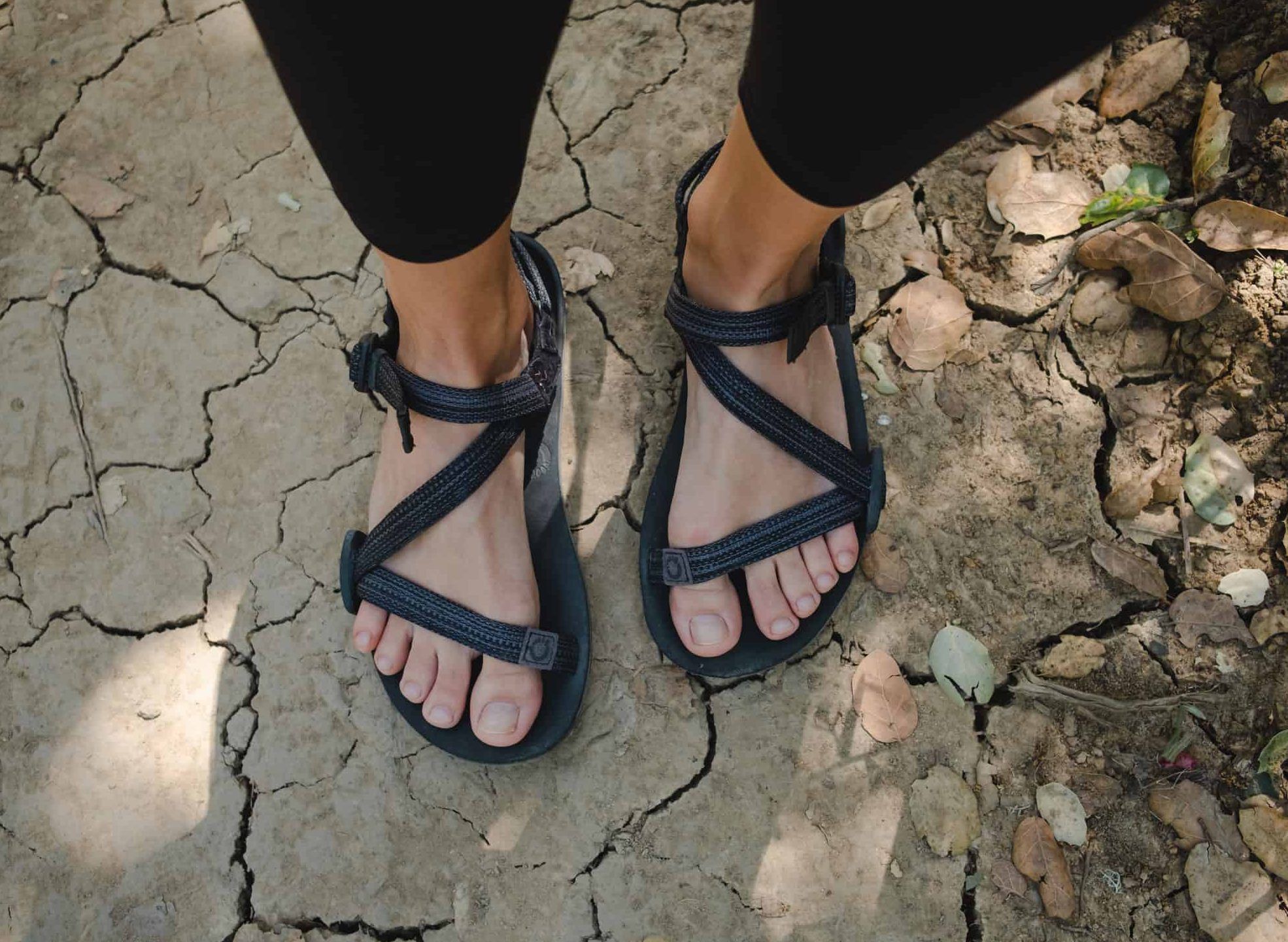 travel sandals for walking