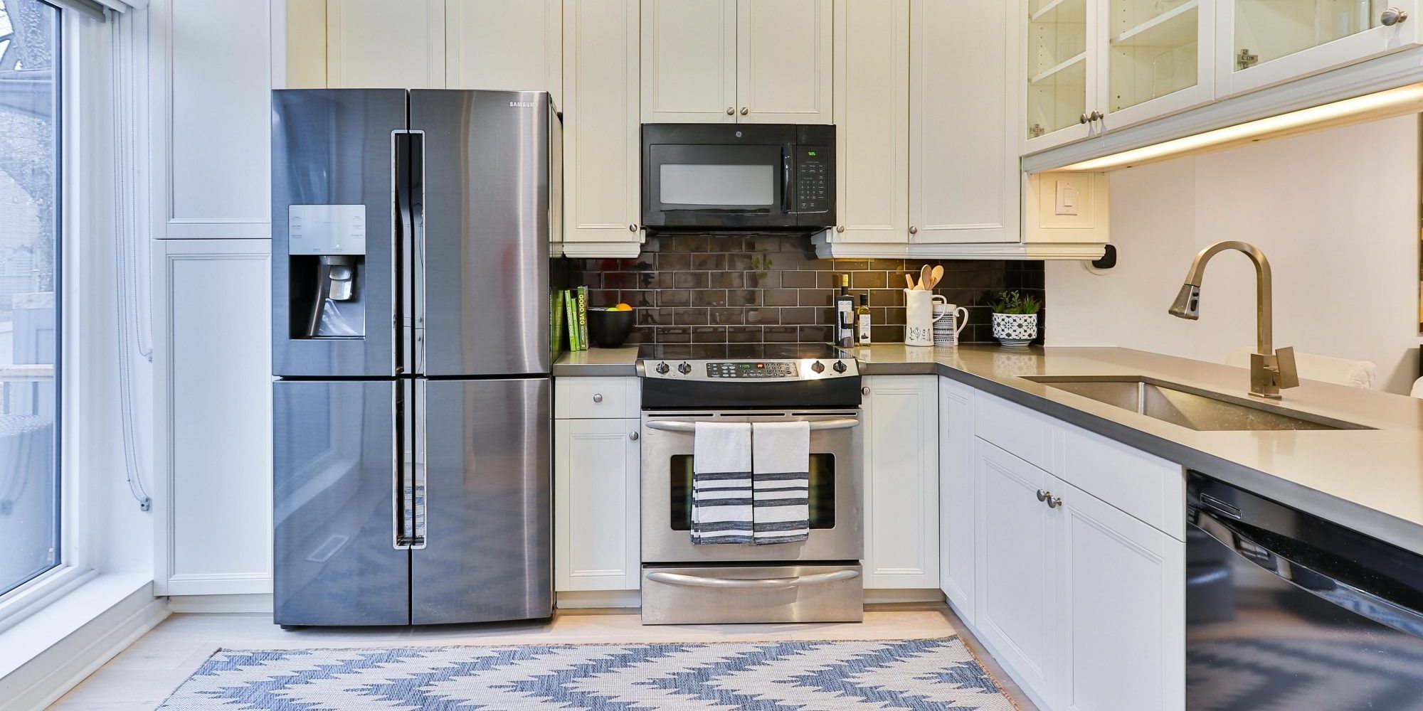 Reasons to Choose a Side-by-Side Refrigerator | ReviewThis