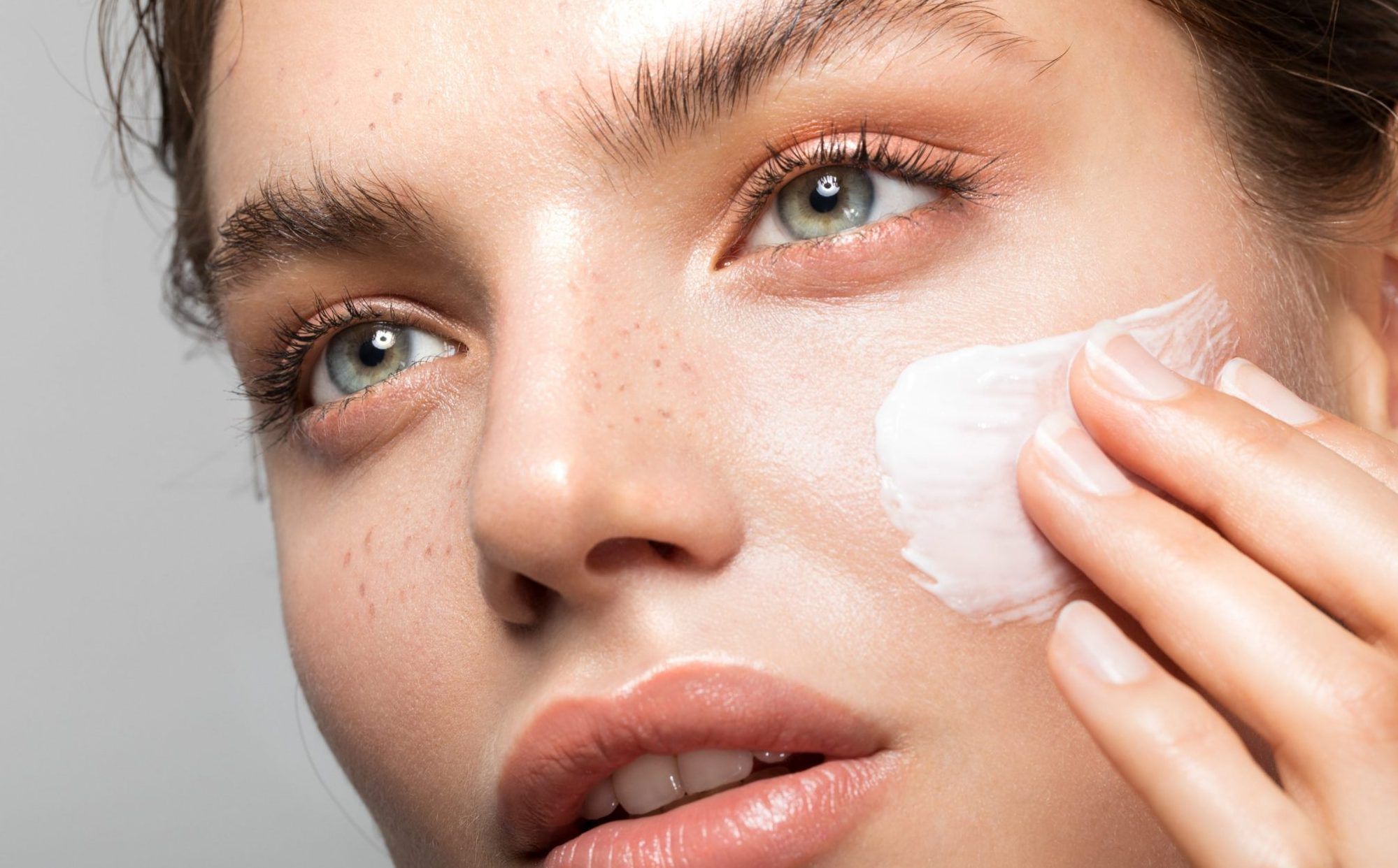 The 10 Best Moisturizers With Spf Of 2021 Reviewthis