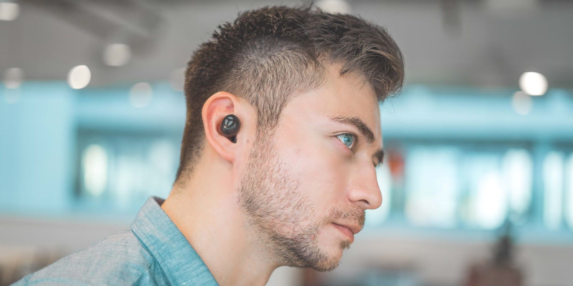 The Main Difference Between Wireless and Bluetooth Earbuds